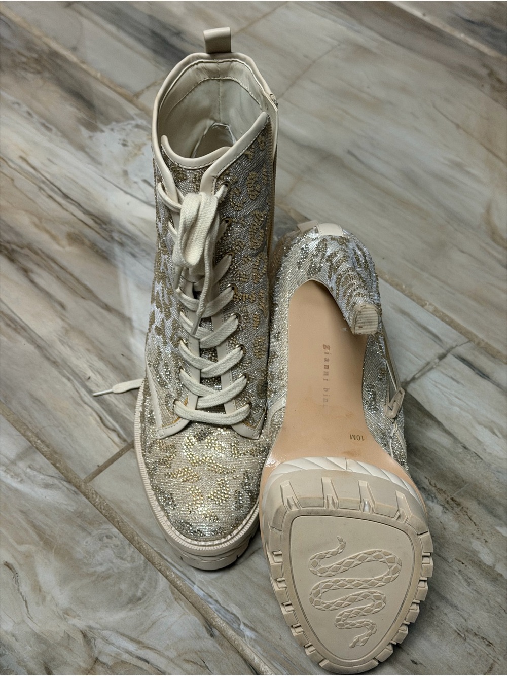 Gianni Bini Balynne Glitzy Leopard Print Sparkle Boots.